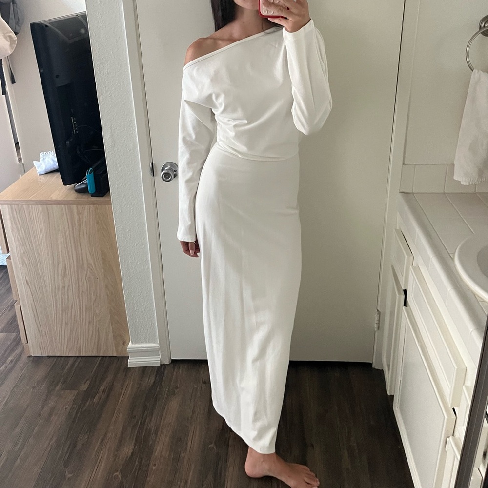 Commense White Asymmetrical Long Sleeve Dress